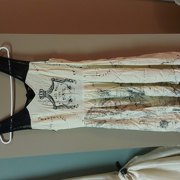 Penny Dreadful Low back london map dress with lace straps - Picture 1 of 3